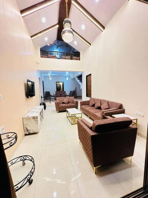 Casa Majestic Lonavala Villa Екстериор снимка