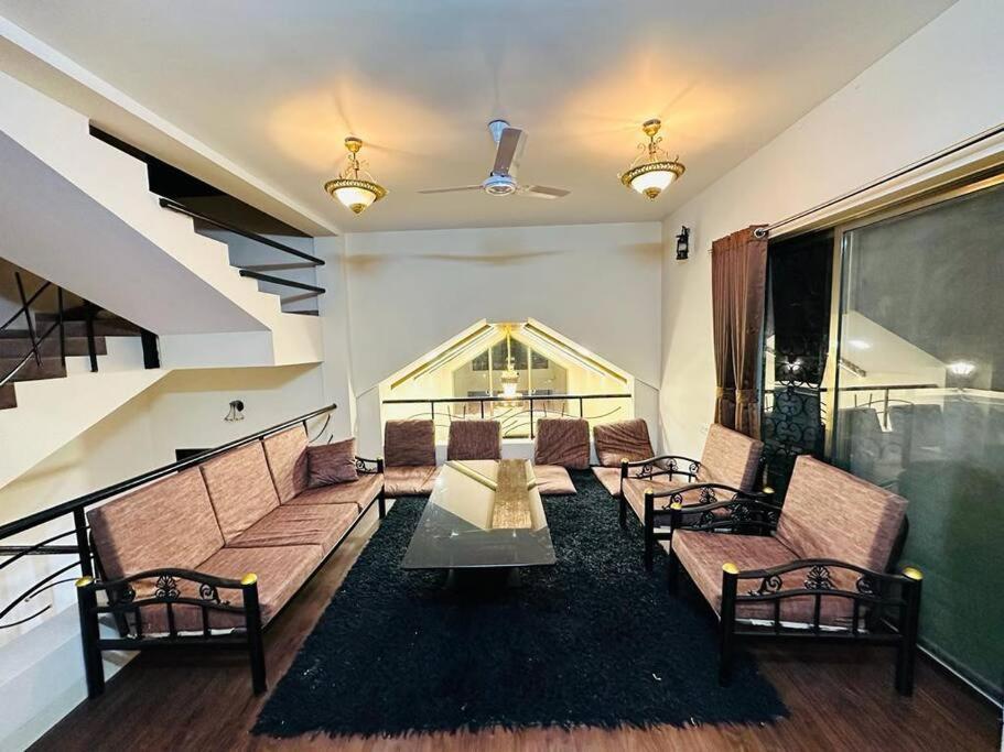 Casa Majestic Lonavala Villa Екстериор снимка